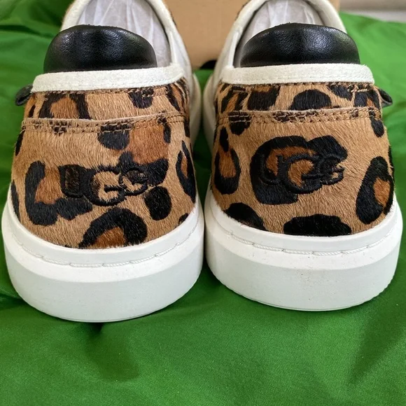 NIB UGG Alameda Spotty Slip On Leopard Shoes - Picture 6 of 12